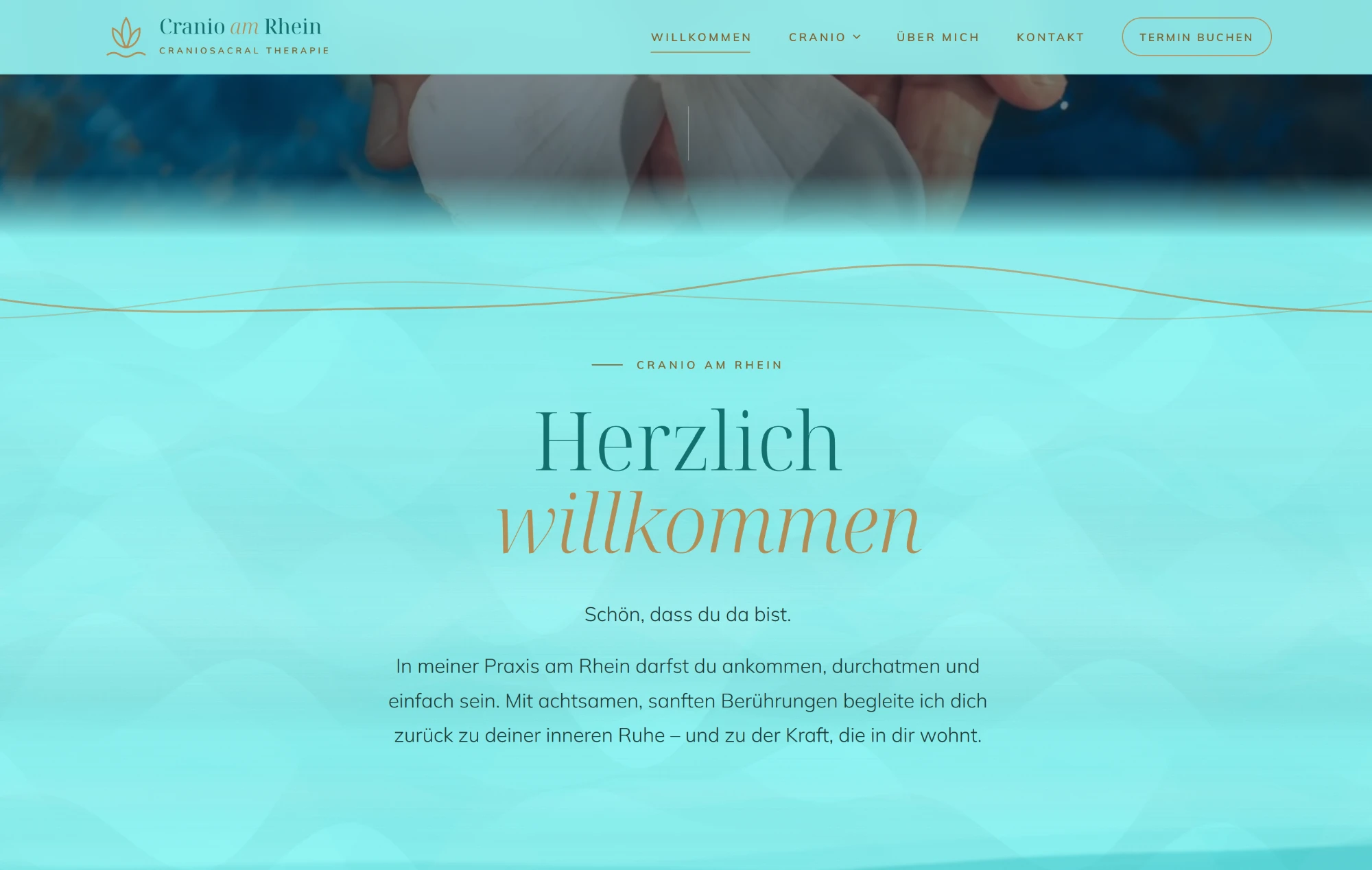 Begrüssung auf der Website: Herzlich willkommen, darunter ein kurzer persönlicher Text